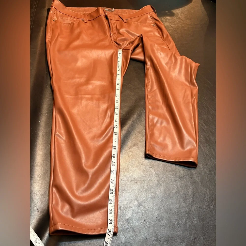 Torrid Perfect Skinny Faux Leather Mid Rise Pant in Color Rootbeer size 16R